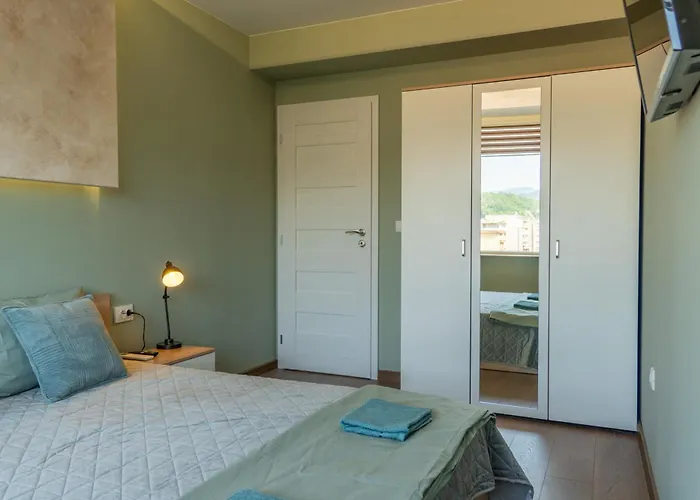 Grand * Γκάμπροβο